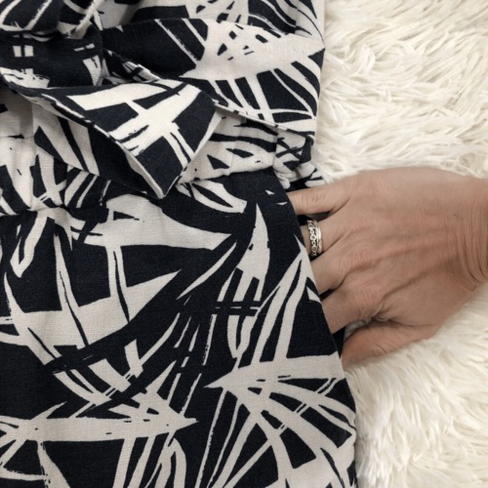 LOFT Jungle Fever Black Palm Print Strapless Linen Blend Jumpsuit 2 - Picture 8 of 10